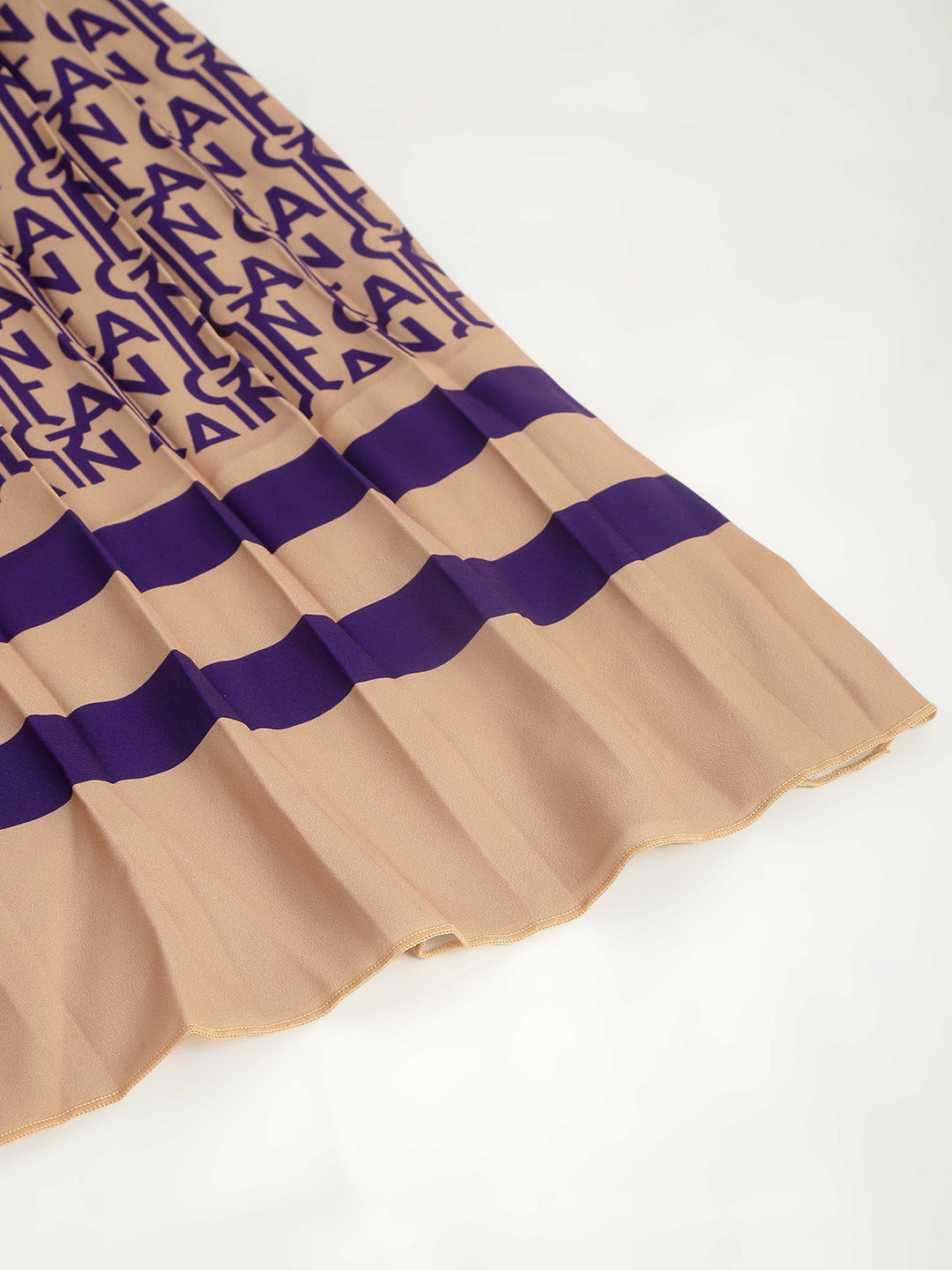 Gant Women Beige Printed Regular Fit A-line Pleated Skirt