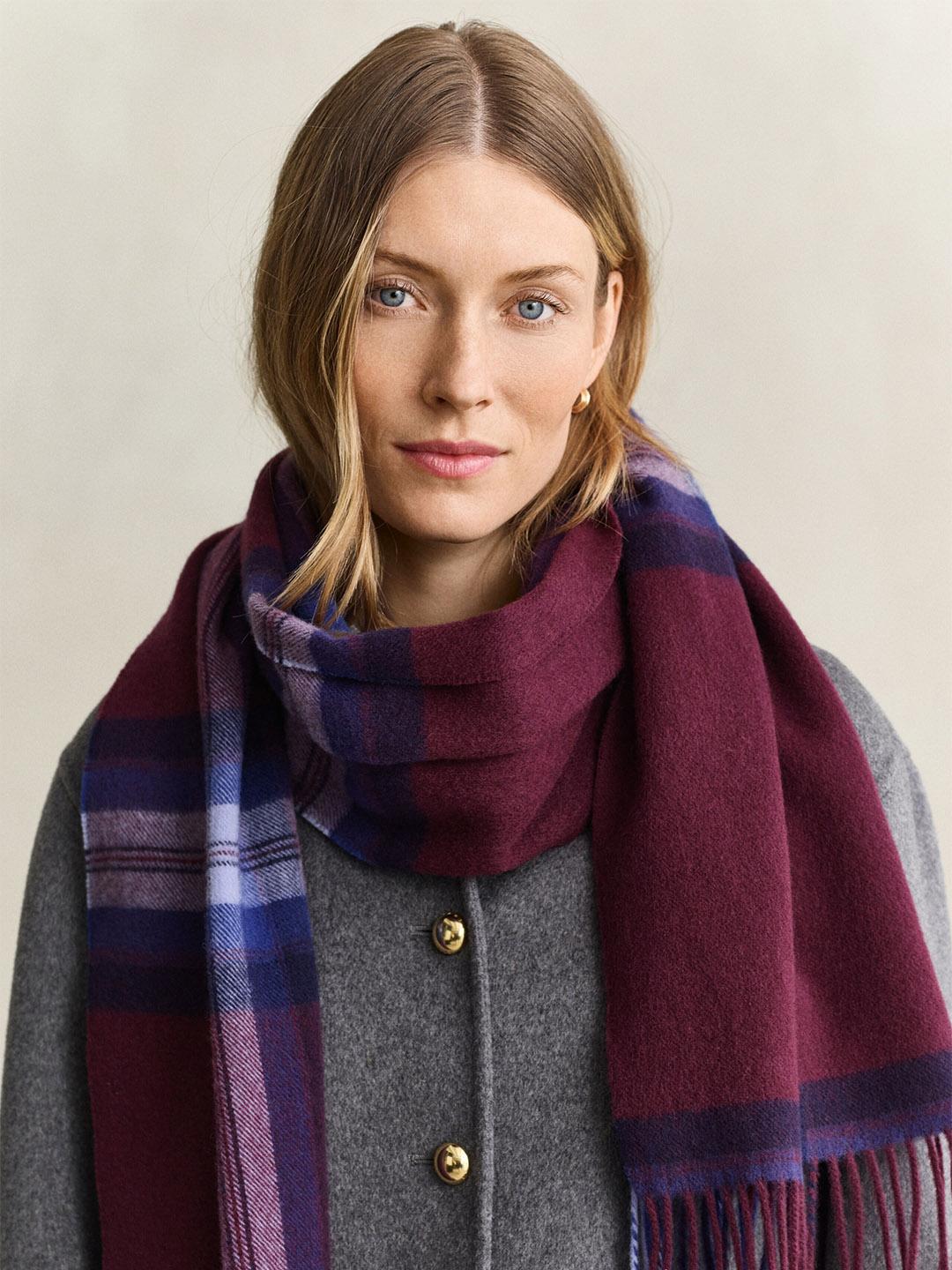 Gant Women Red Tartan Check Merinowool Scarf
