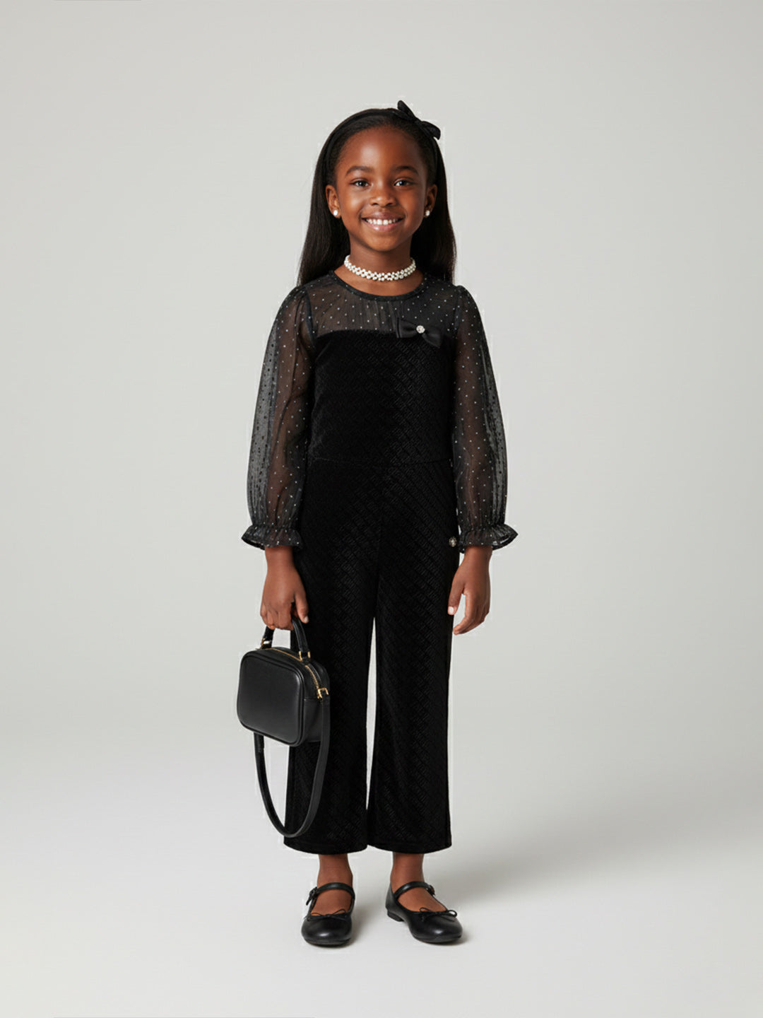 Blue Giraffe Girls Black Solid Round Neck Jumpsuit