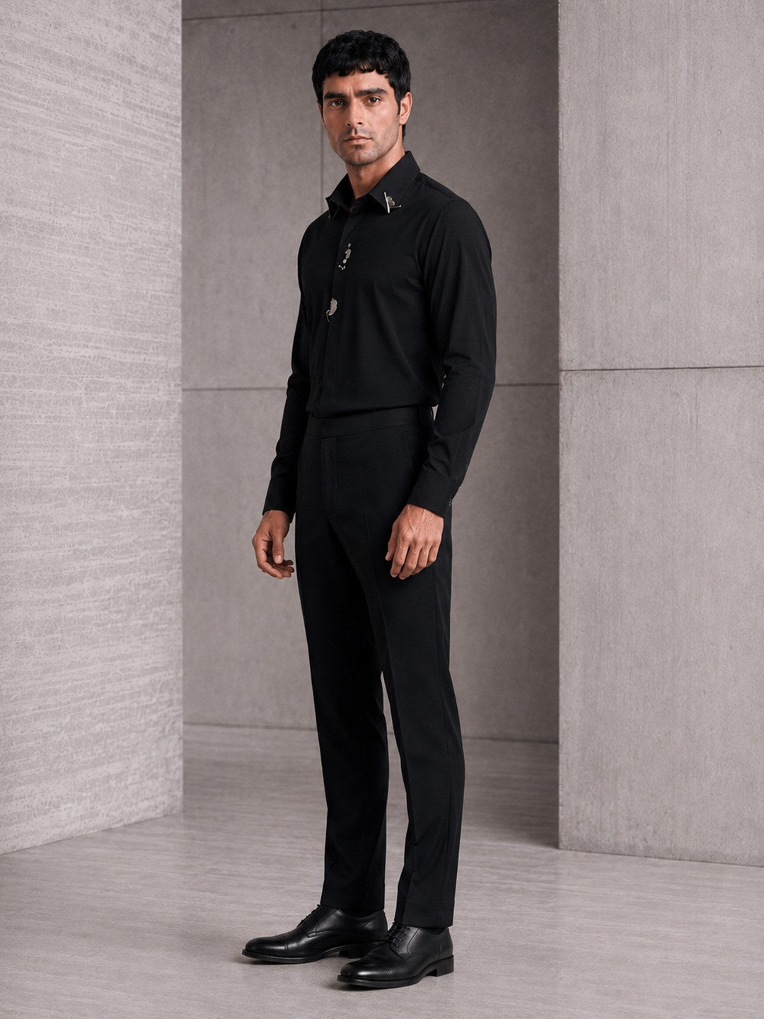 House of Rohit Doshi Men Black Graphic Slim Fit Shirt