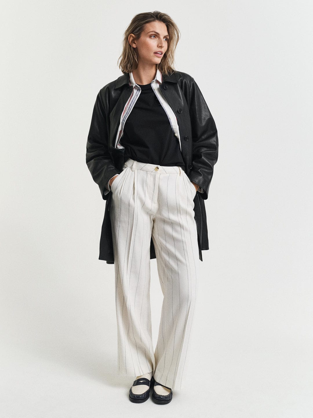 Gant Women Black Placed Graphic Crew Neck Tshirt