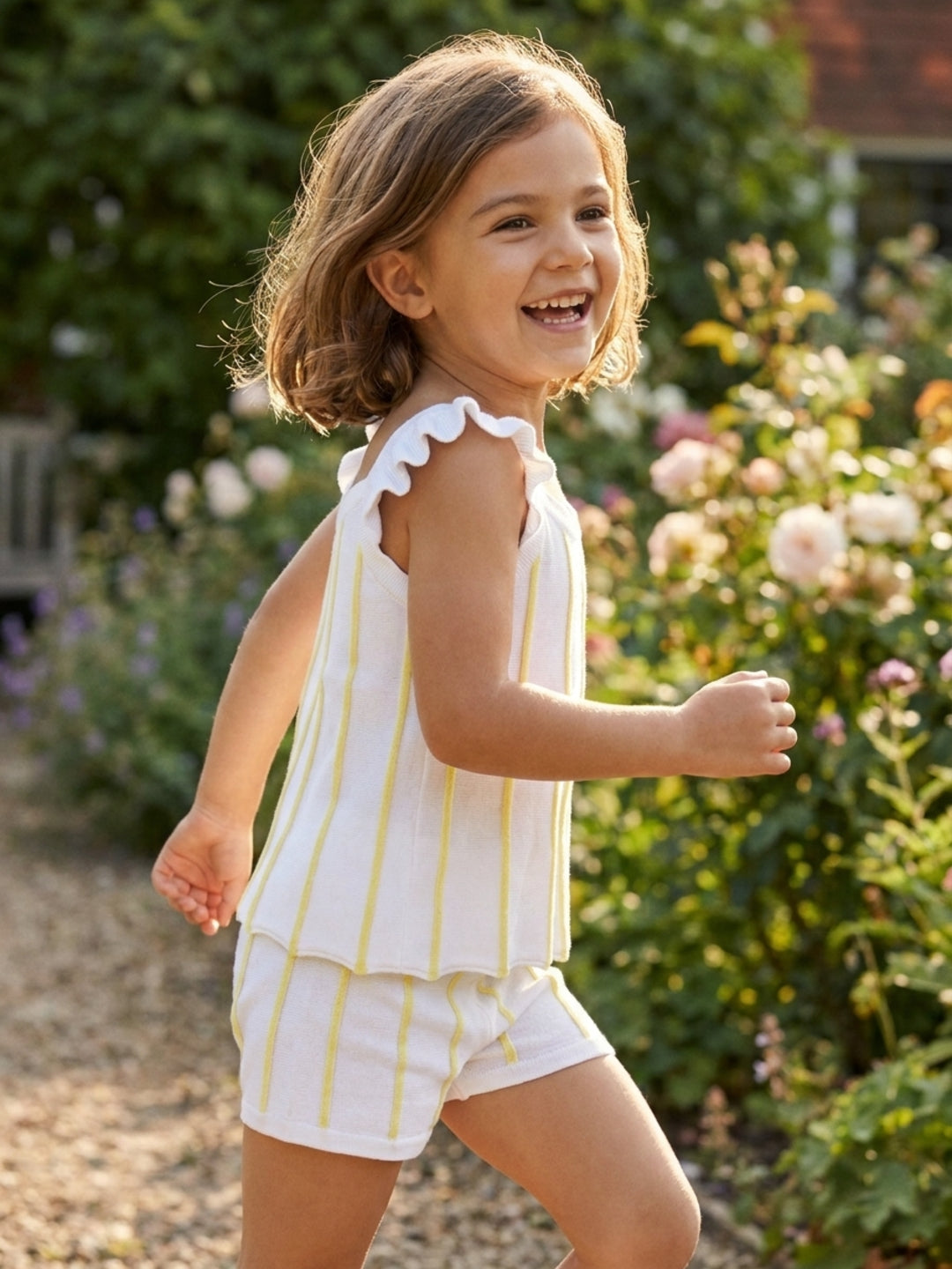 Elle Girls White Striped Fitted Shorts