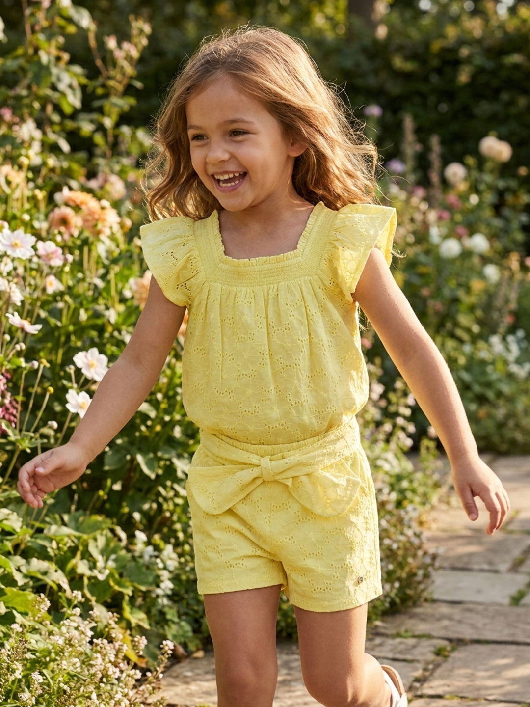 Elle Girls Yellow Self-Design Relaxed Fit Shorts