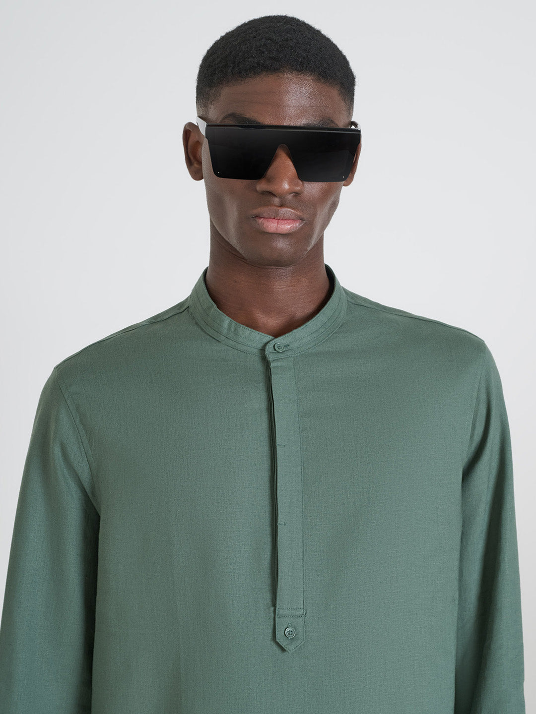Antony Morato Men Green Solid Mandarin Collar Shirt