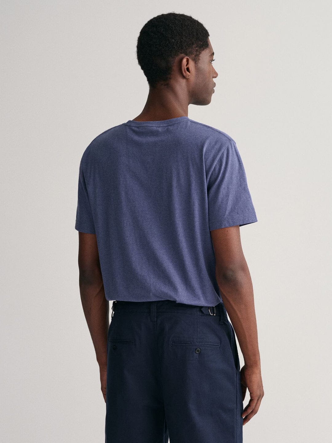 Gant Men Blue Solid Crew Neck Tshirt