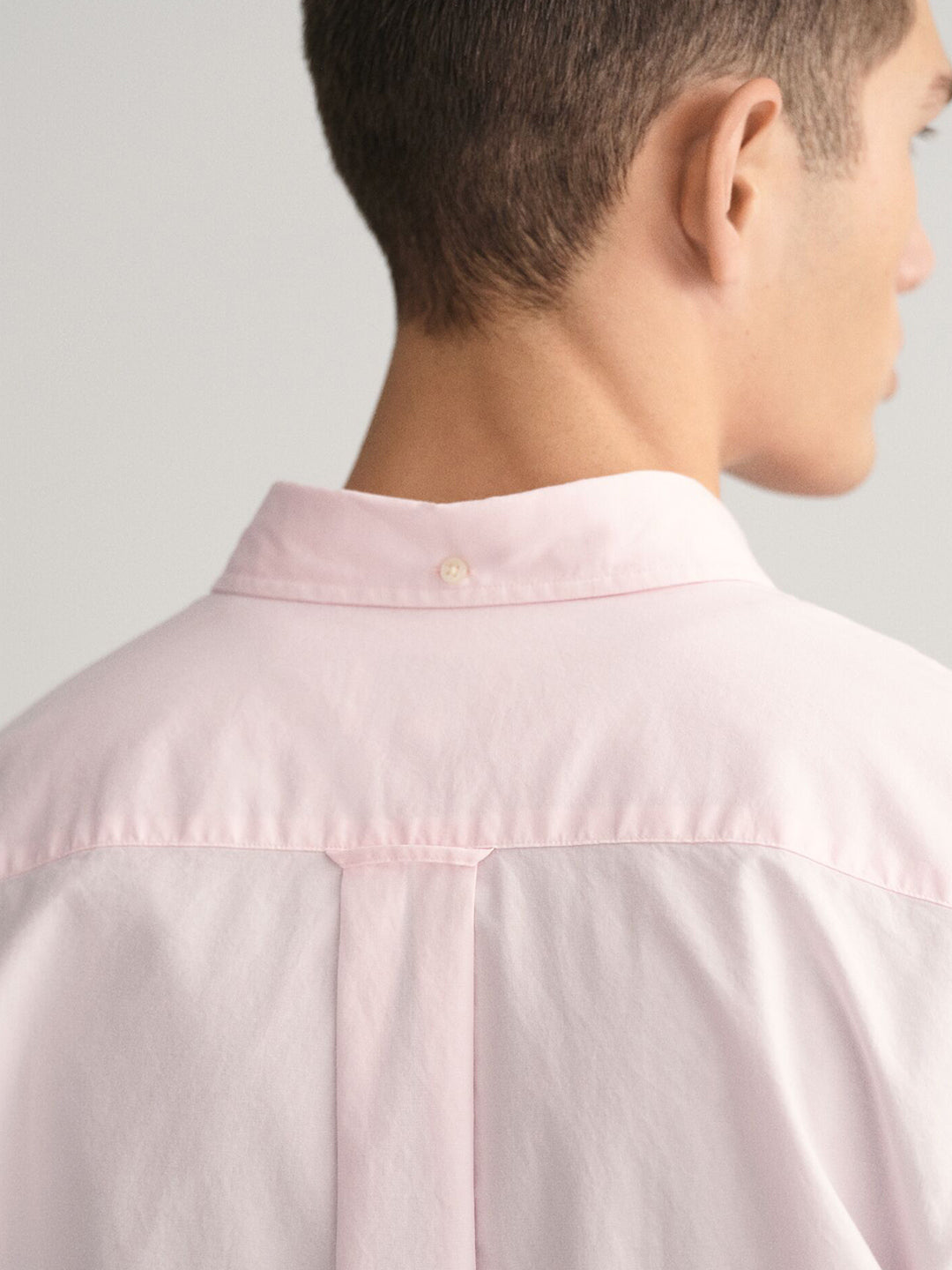 Gant Men Pink Solid Collar Shirt