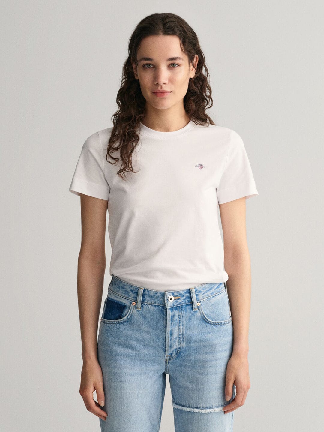 Gant Women White Solid Crew Neck Tshirt