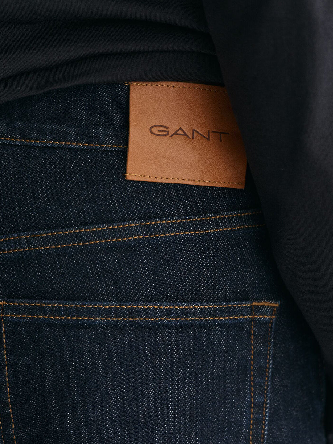 Gant Men Blue Slim Fit Washed Jeans