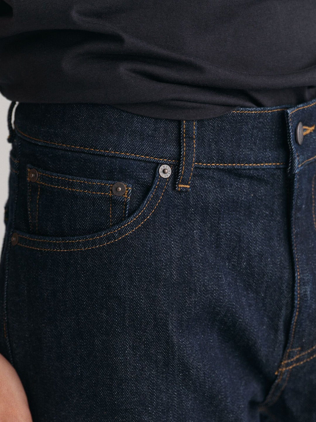 Gant Men Blue Regular Fit Washed Jeans