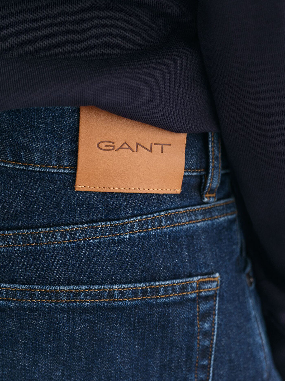 Gant Men Blue Regular Fit Washed Jeans
