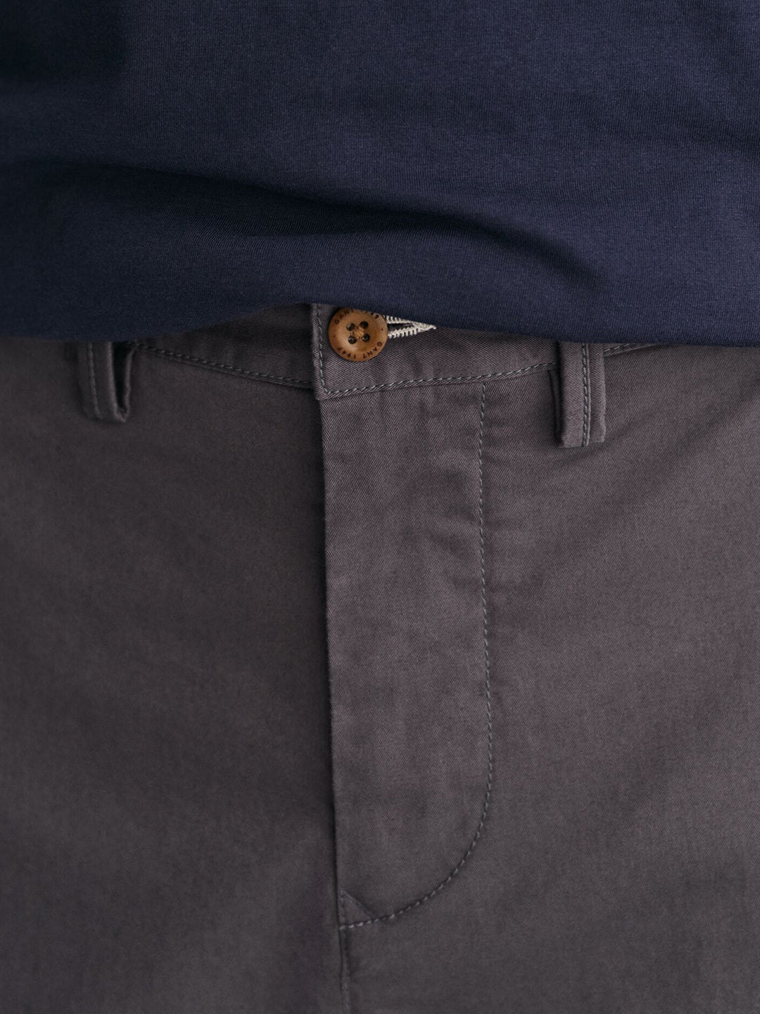 Gant Men Grey Regular Fit Solid Trouser