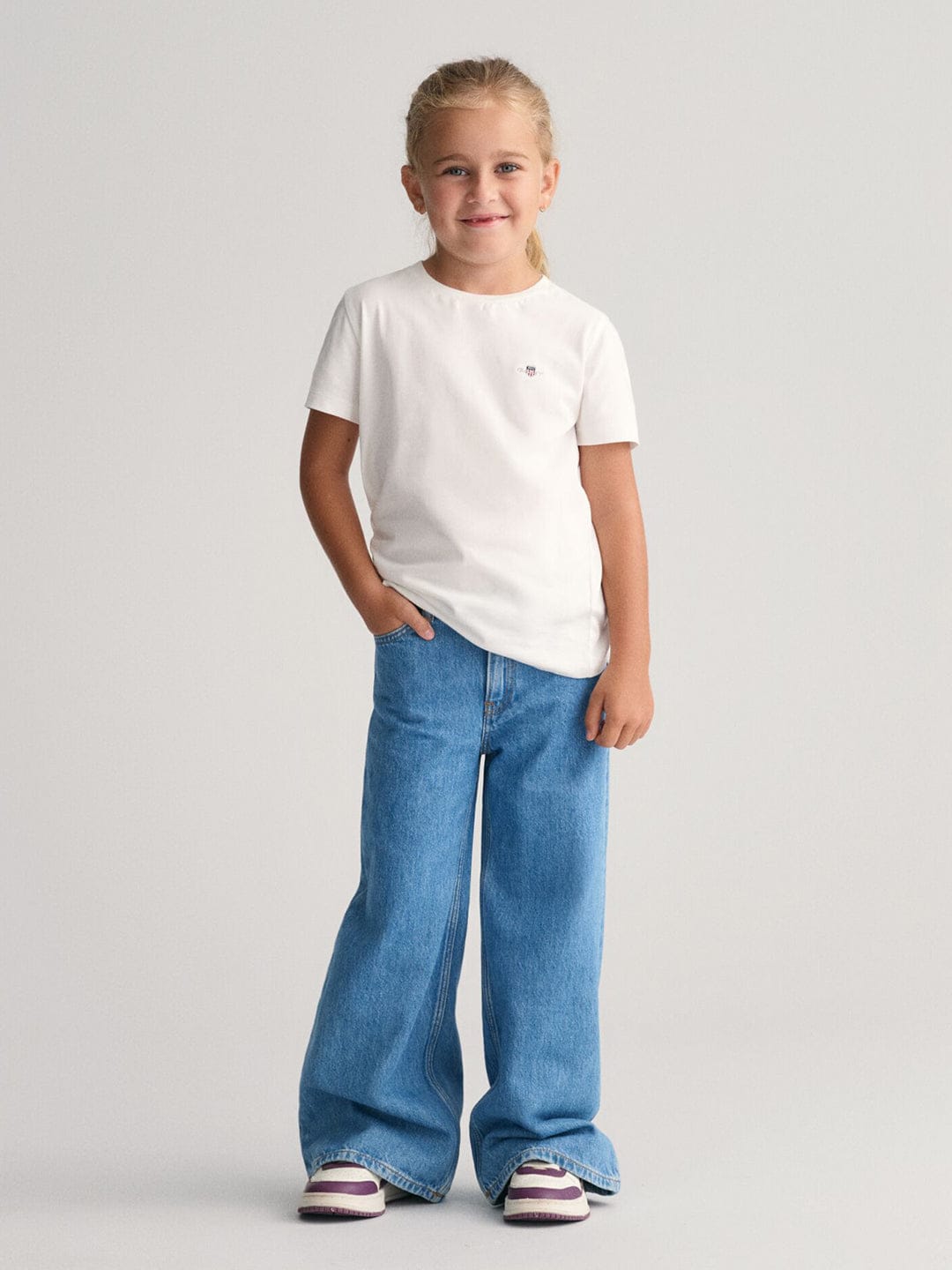 Gant Kids White Solid Round Neck Tshirt