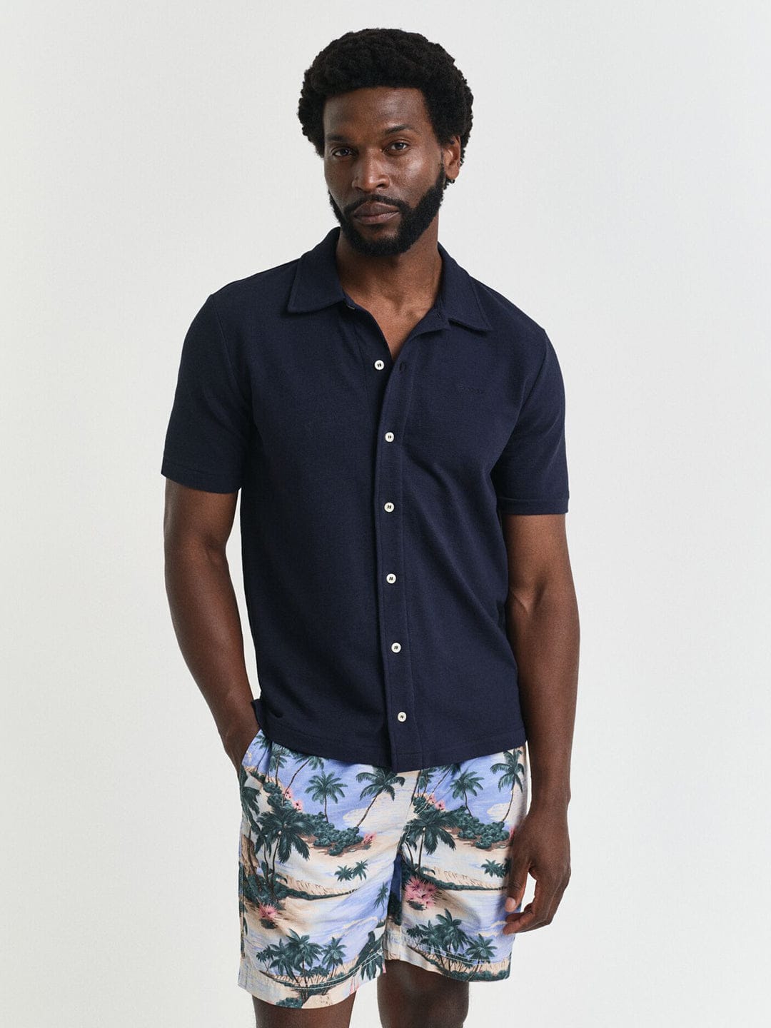 Gant Men Blue Solid Collar Shirt