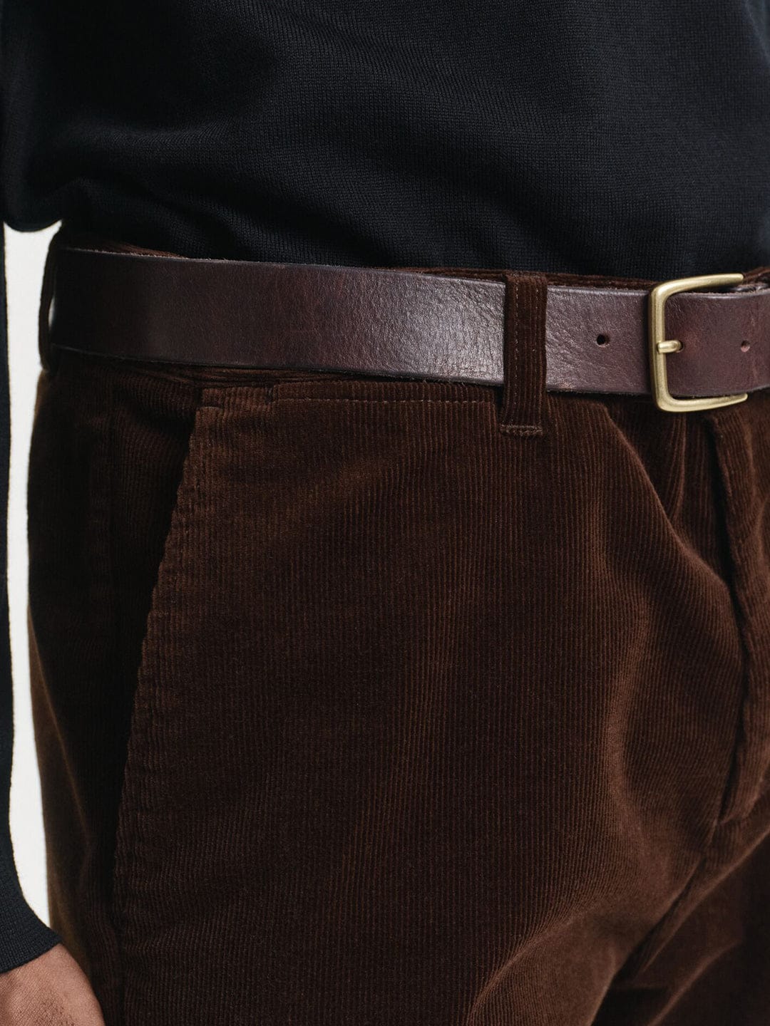 Gant Men Brown Regular Fit Solid Trouser