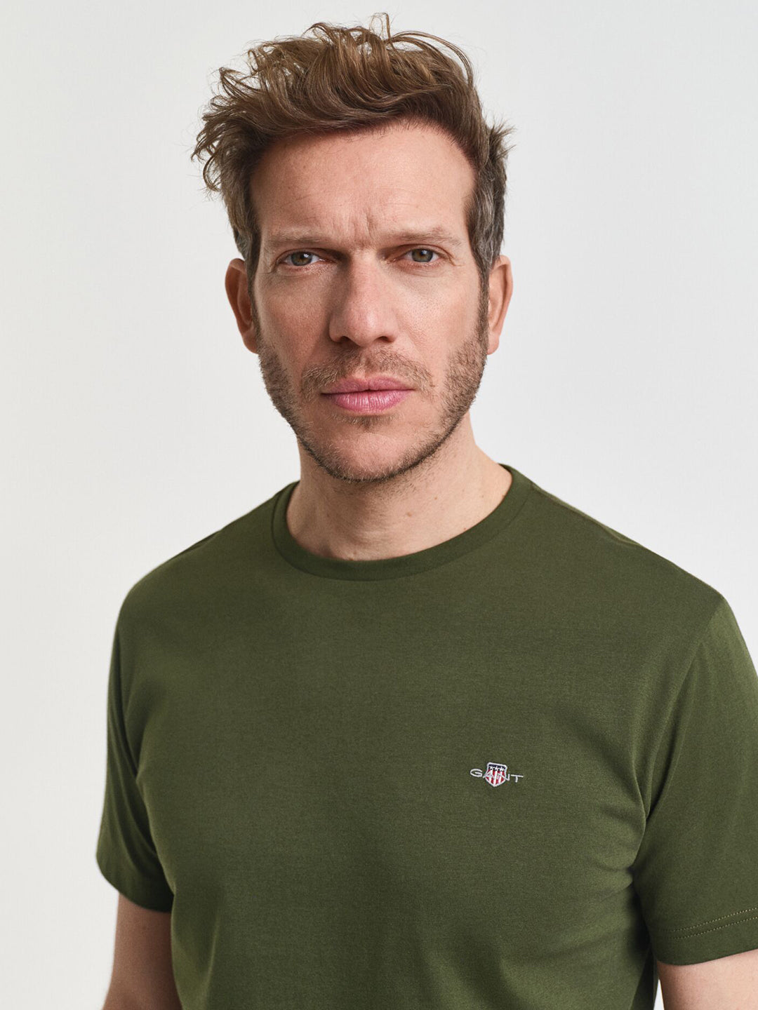 Gant Men Green Solid Crew Neck Tshirt