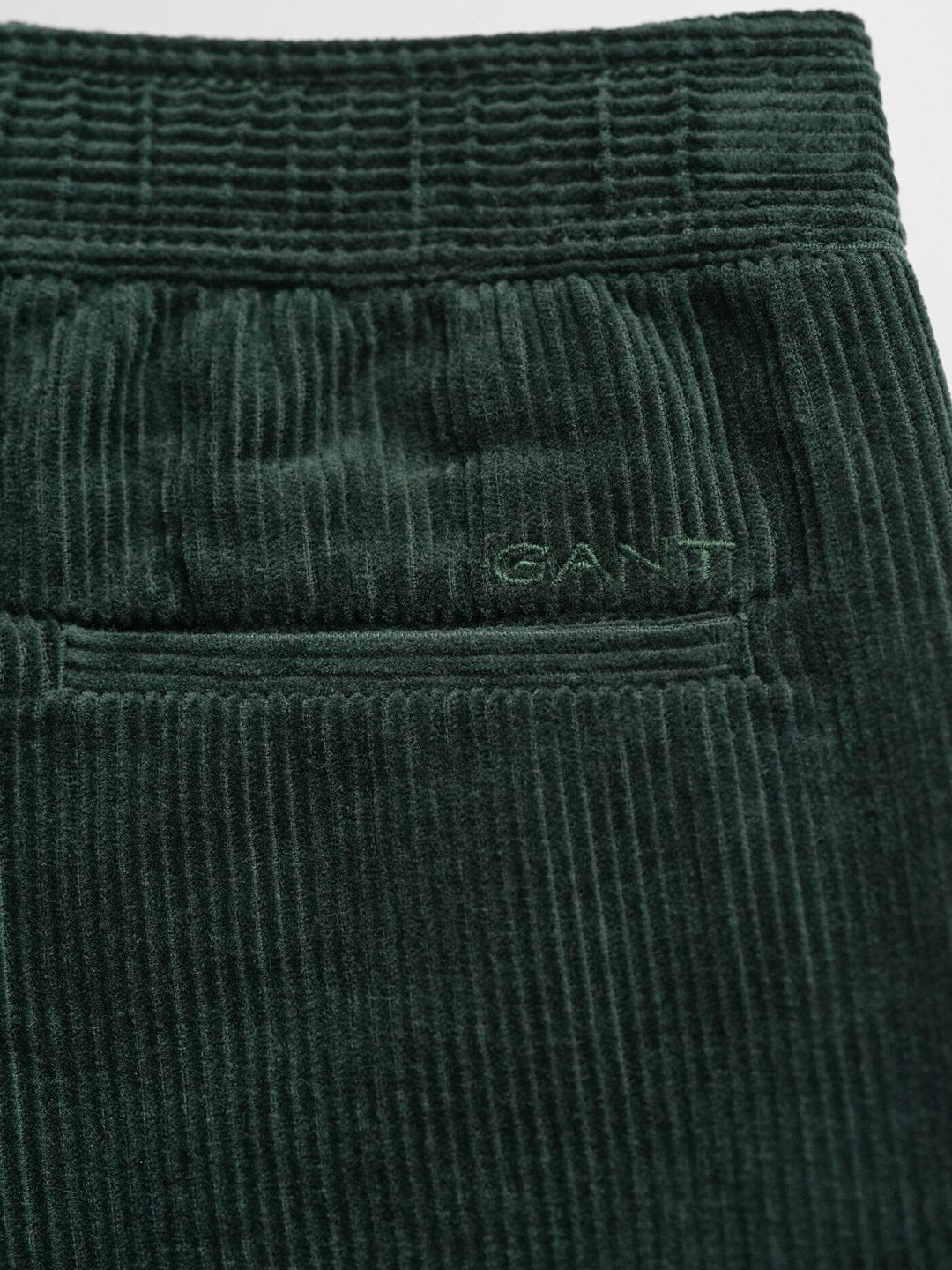 Gant Boys Green Relaxed Fit Solid Trouser