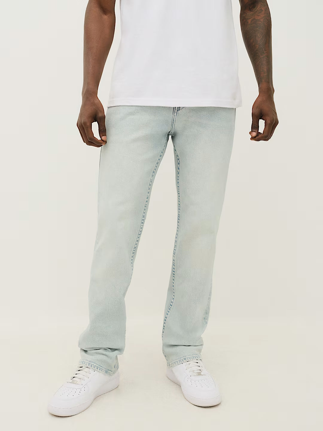 True Religion Men Light Blue Solid Straight Fit SN Ricky Jeans