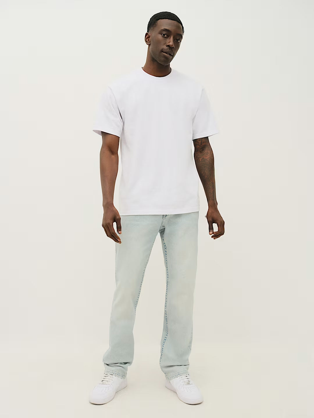 True Religion Men Light Blue Solid Straight Fit SN Ricky Jeans