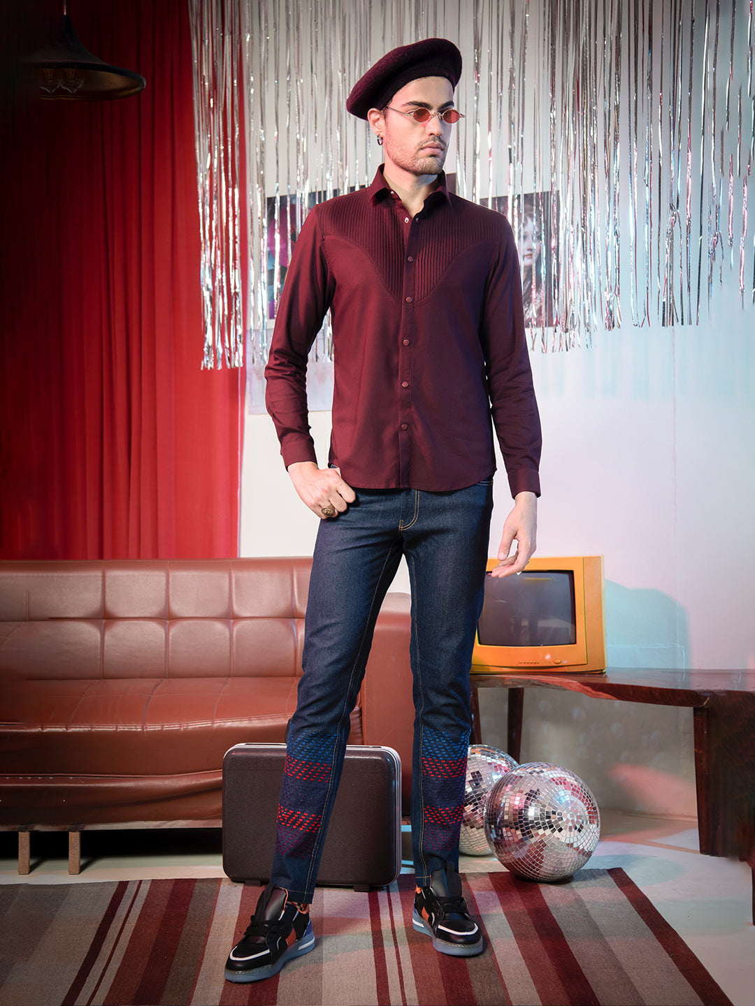 Abkasa Men Red Pleats Collar Shirt