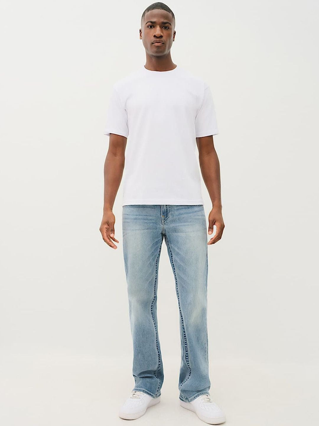 True Religion Men SN Billy Bootcut Fit Medium Wash No Flap Jeans