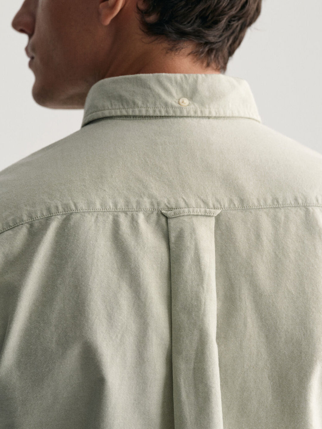 Gant Men Green Solid Button-down Collar Long Sleeves Shirt