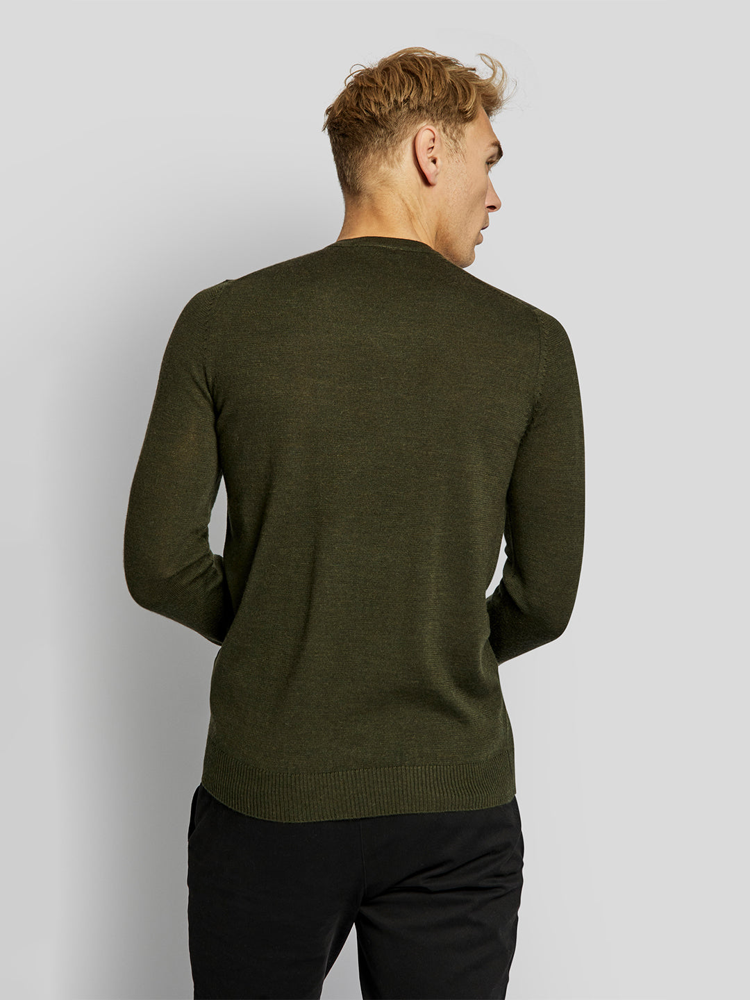 Bruun & Stengade Men Green Solid Sweater