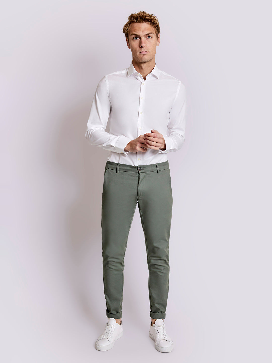 Bruun & Stengade Men Green Solid Slim Fit Trouser
