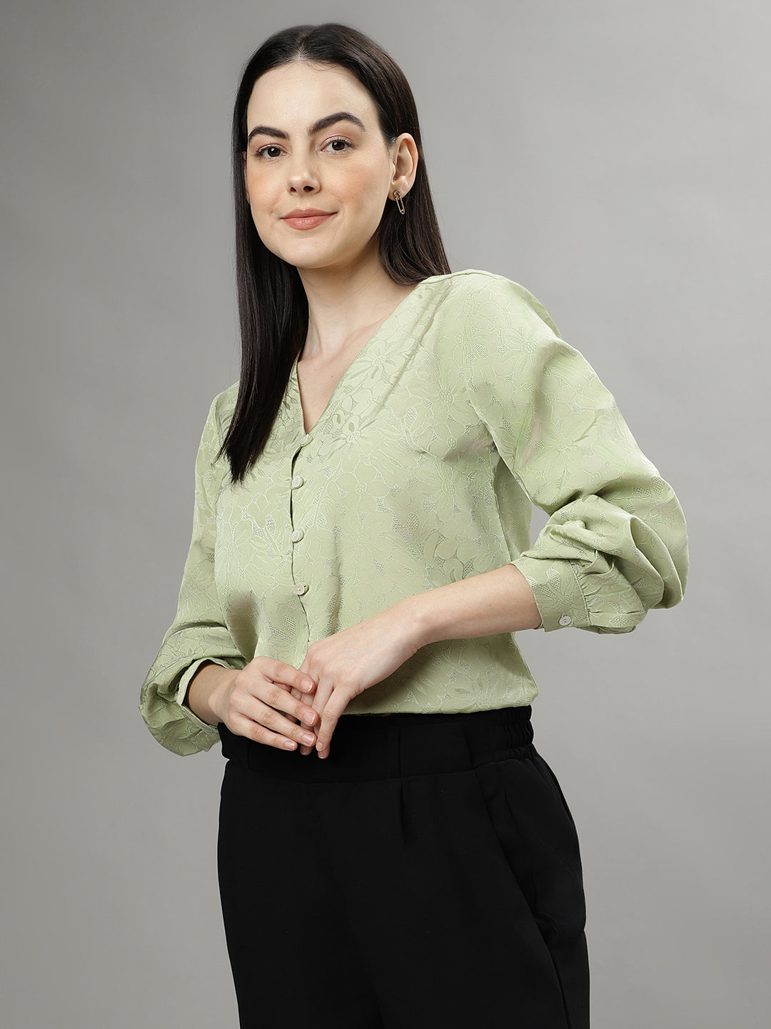 Centrestage Women Printed V Neck Long Sleeves Top