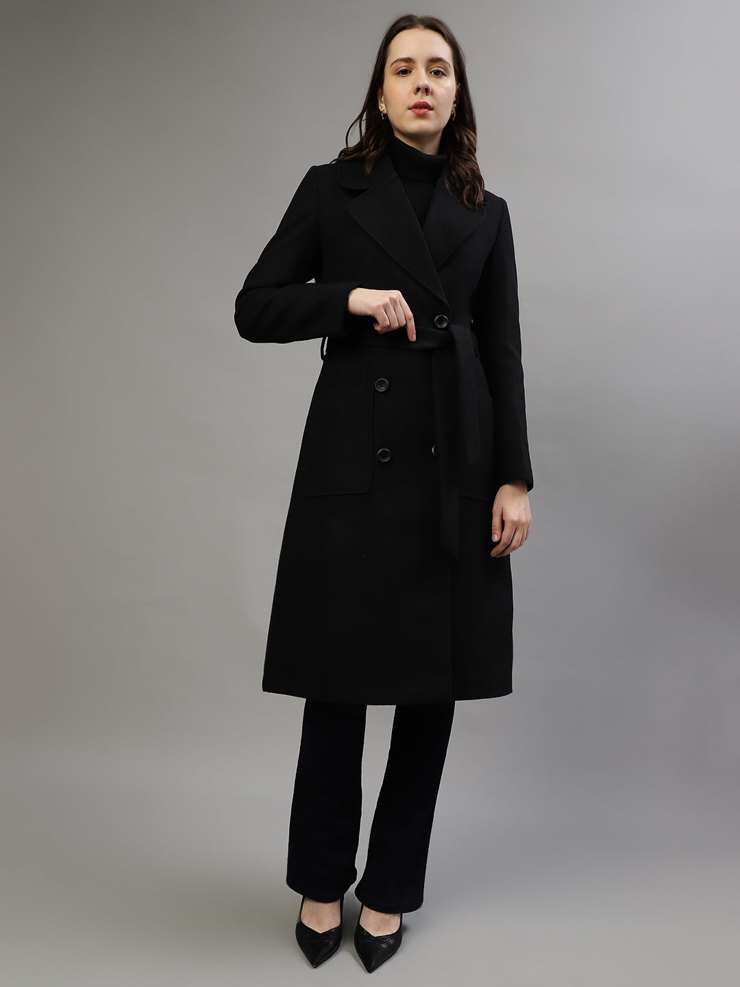 Elle Women Solid Notched Lapel Full Sleeves Overcoat