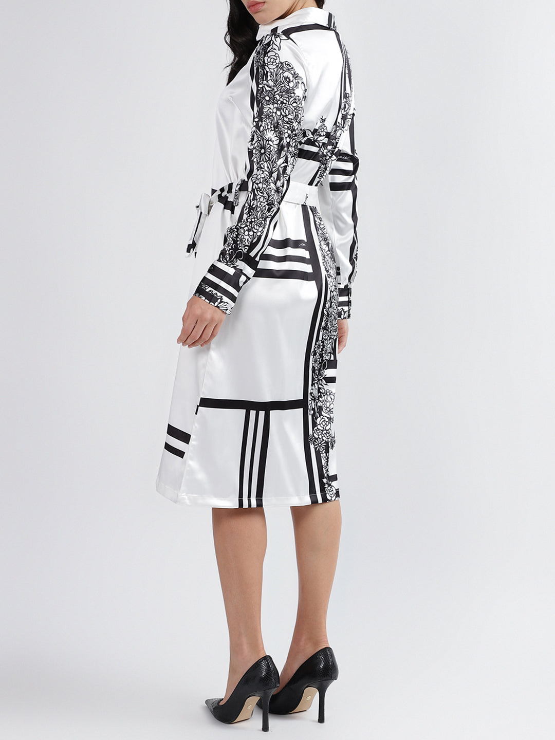 Iconic Women Printed Collar Full Sleeves Dress