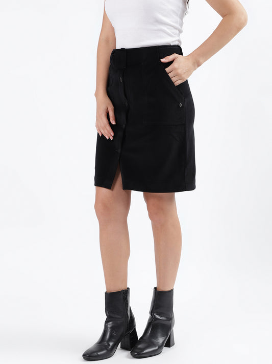 Iconic Women Black Solid Regular Fit Skirt