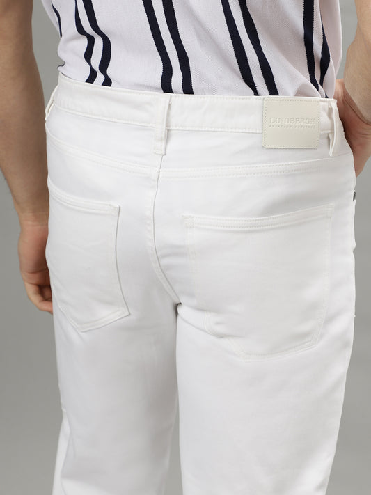 LINDBERGH Men White Solid Mid-Rise Tapered Fit Jeans