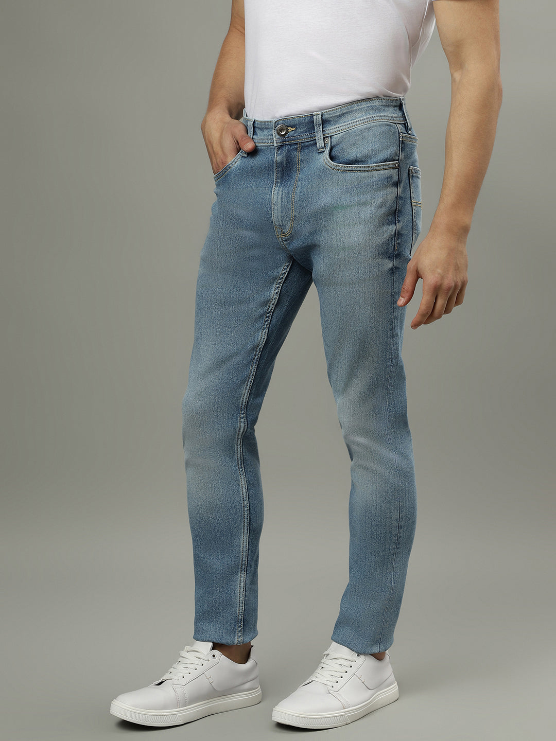 Iconic Men Blue Washed Mid-Rise Slim Fit Jeans