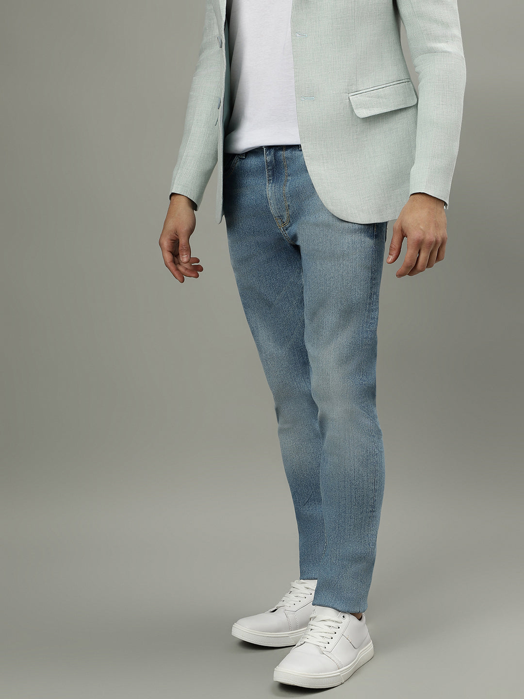 Iconic Men Blue Washed Mid-Rise Slim Fit Jeans