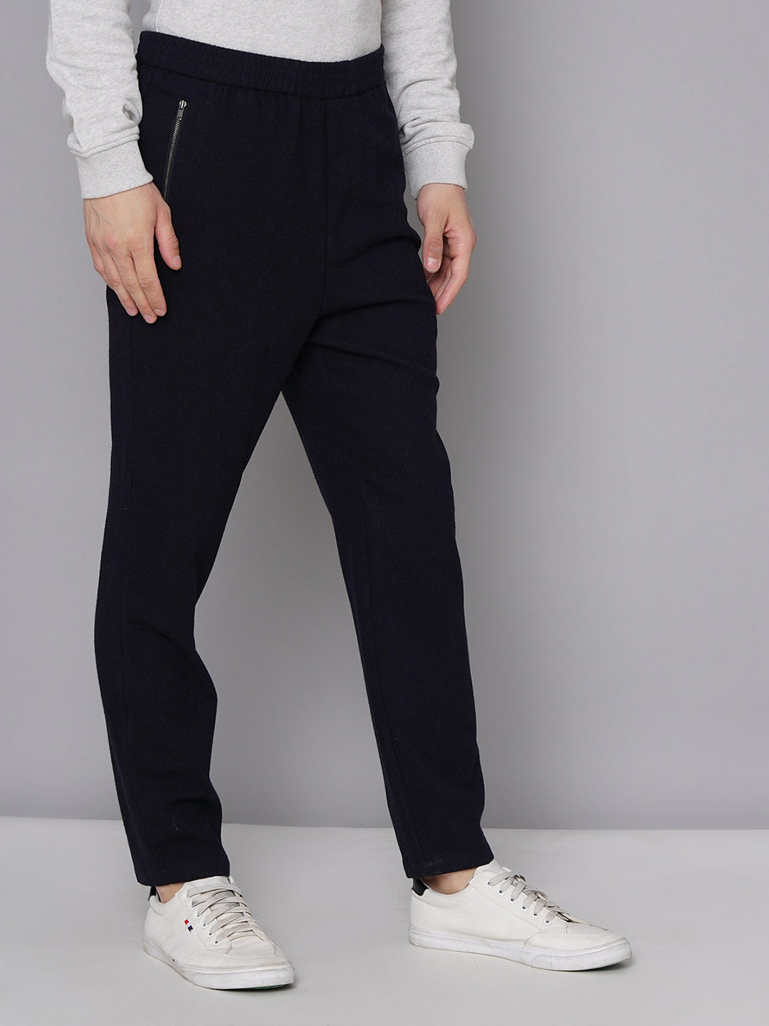 Lindbergh Men Navy Blue Solid Mid-rise Regular Fit Trouser