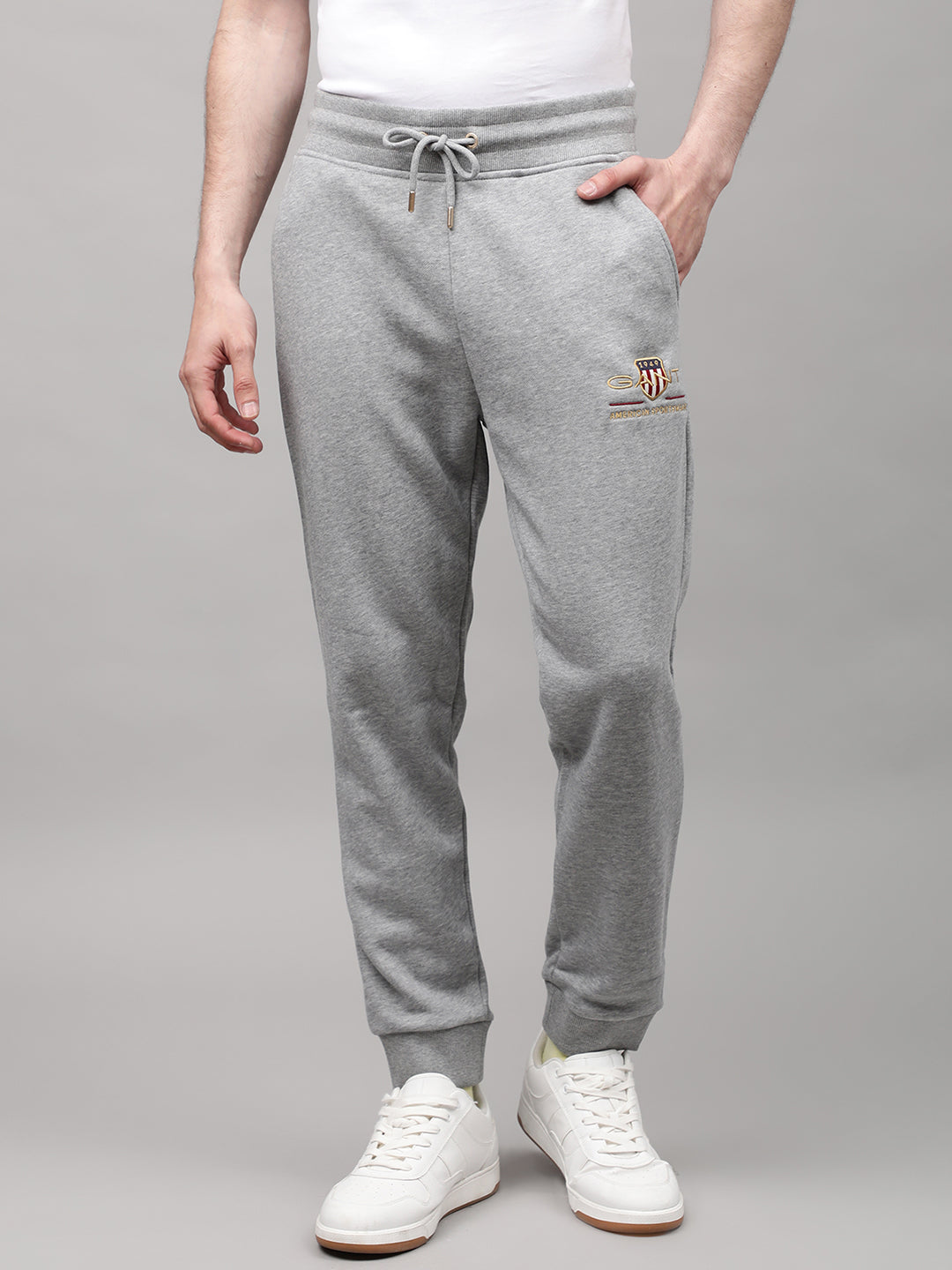 Gant Men Grey Solid Cotton Joggers