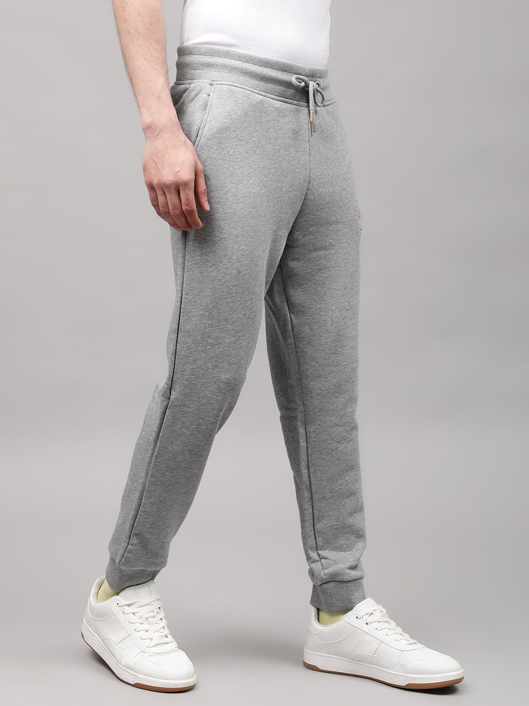 Gant Men Grey Solid Cotton Joggers