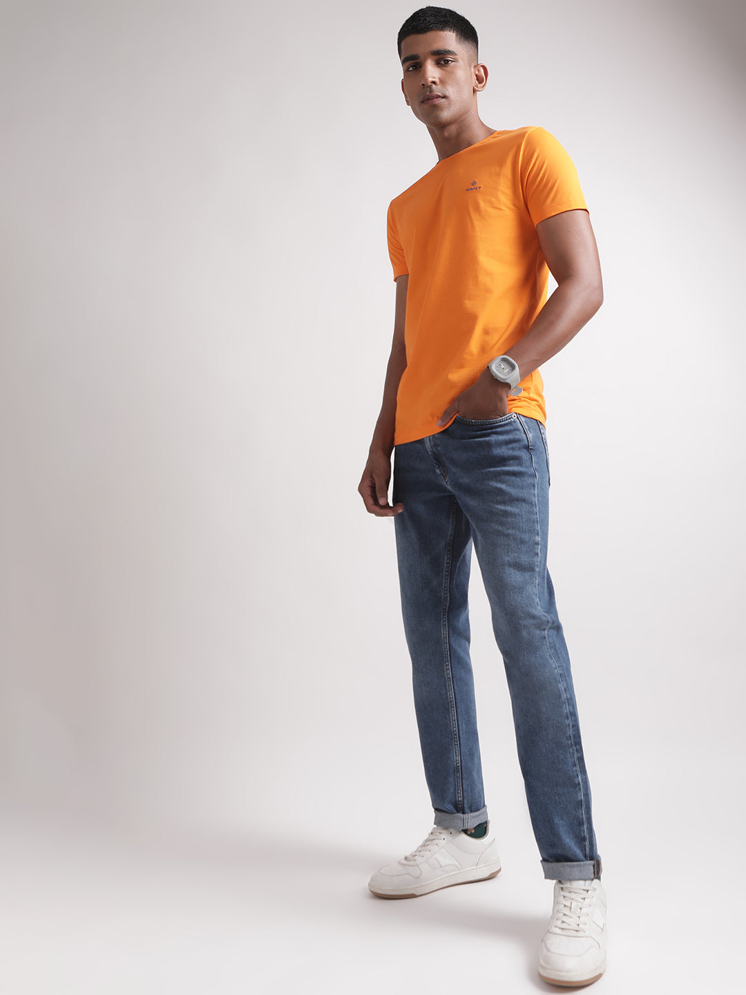 Gant Men Mid-Rise Slim Fit Heavy Fade Jeans