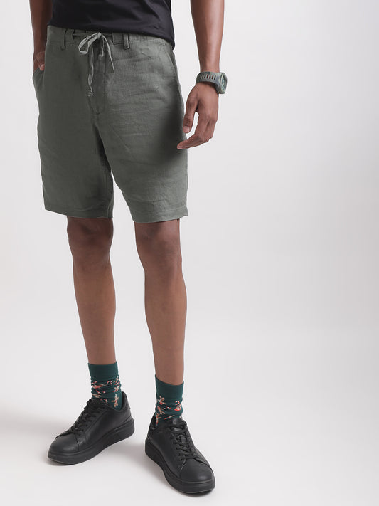 Gant Men Mid-Rise Loose Fit Linen Shorts