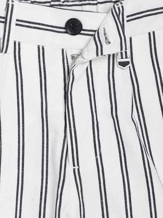Antony Morato Boys Striped Mid-Rise Regular Shorts