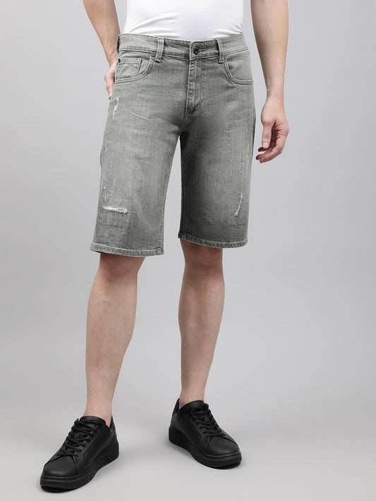 Lindbergh Men Olive Solid Regular Fit Shorts