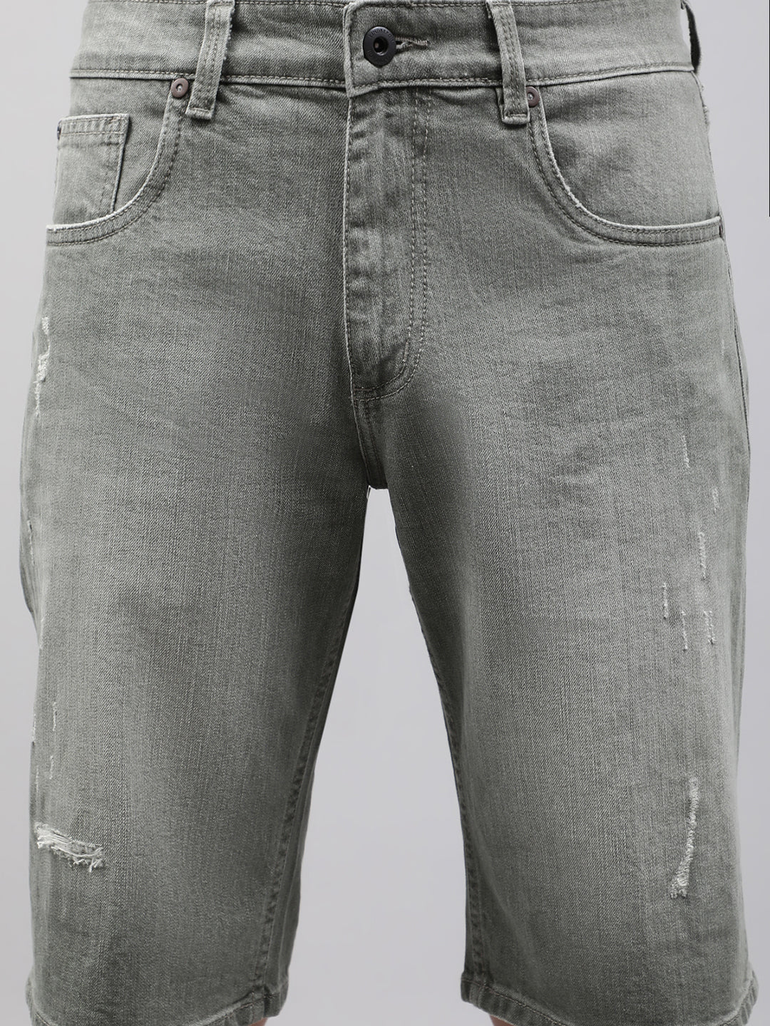 Lindbergh Men Olive Solid Regular Fit Shorts