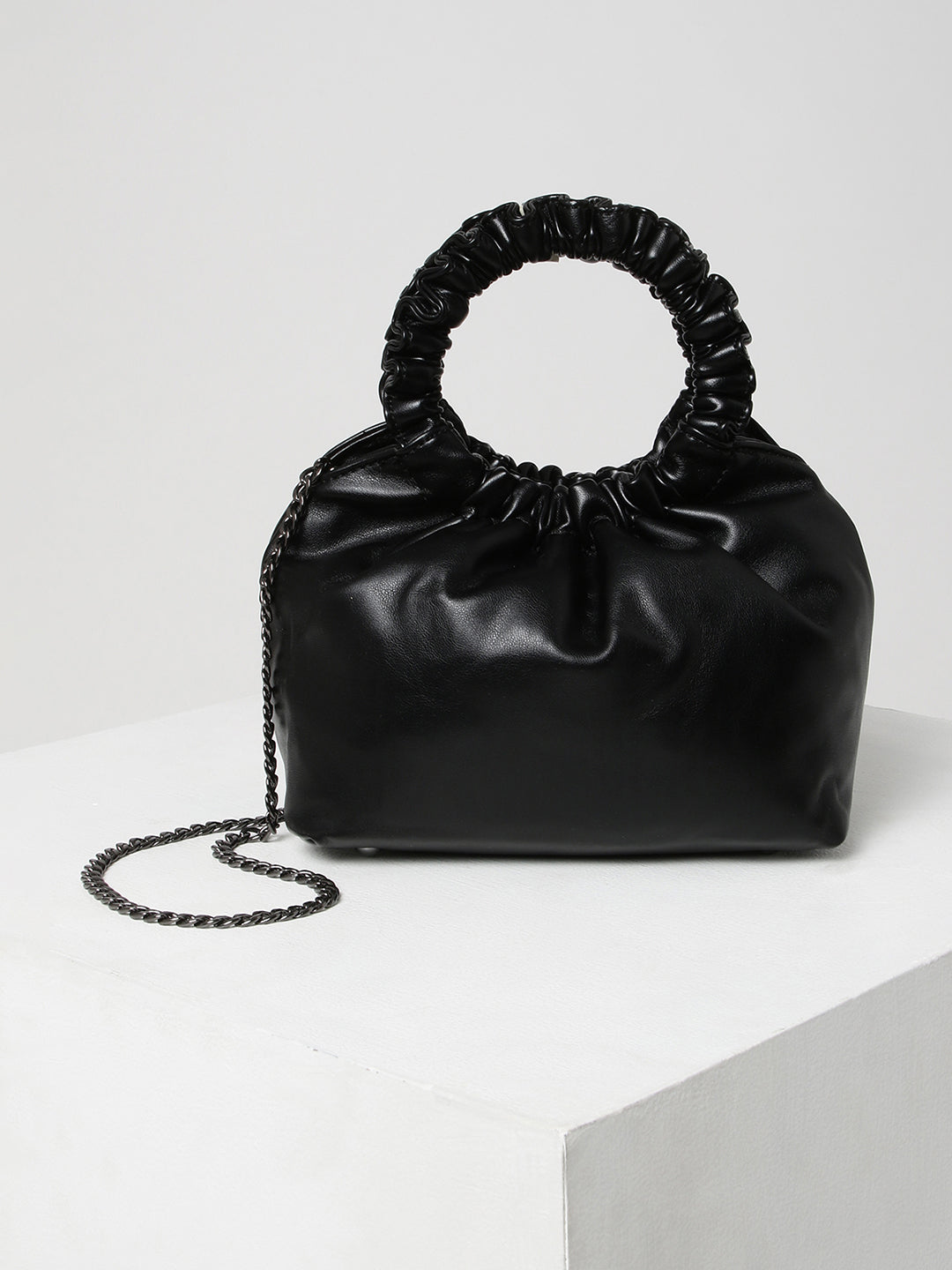 Kendall & Kylie Womens Black Solid Handbag