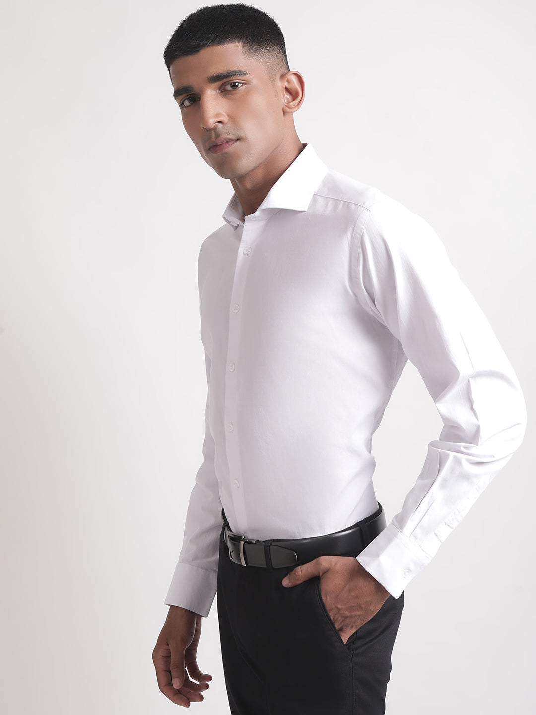 Bruun & Stengade Men White Cutaway Collar Solid Shirt