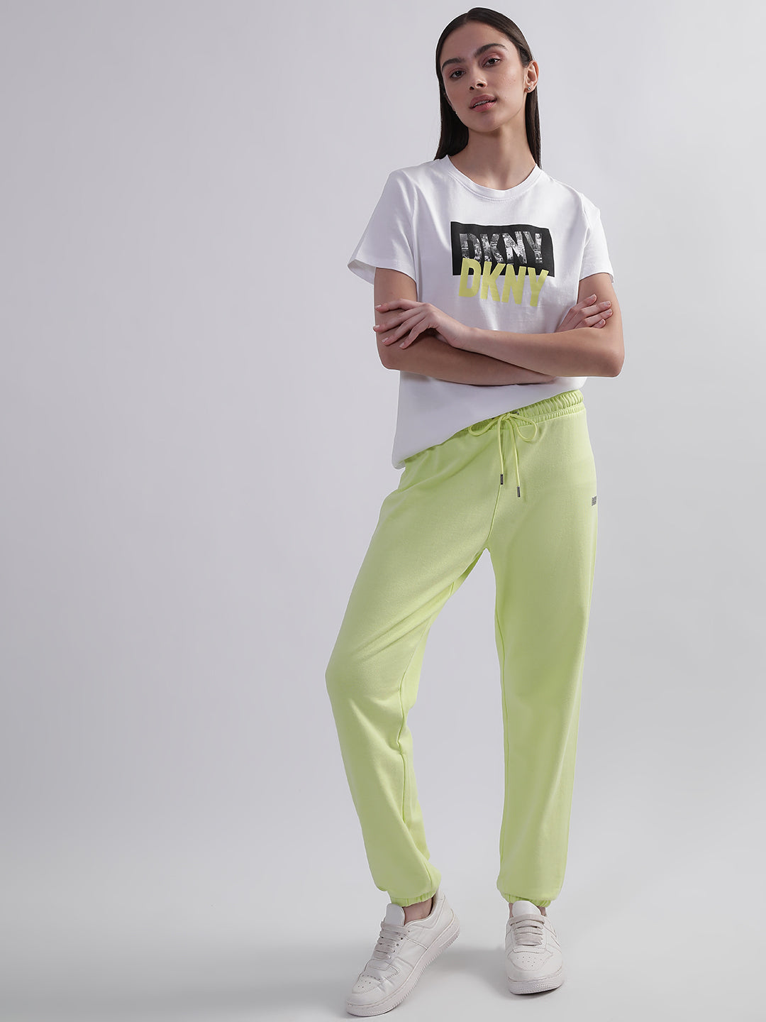 DKNY Women Lime Solid Regular Fit Sweatpant