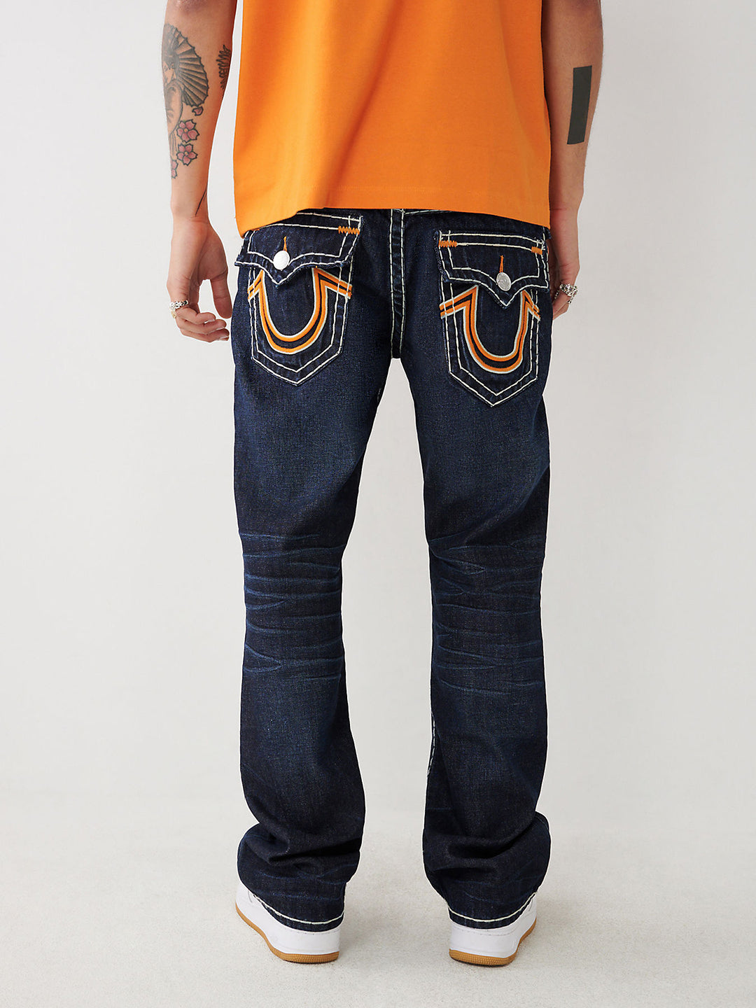AUTHENTIC REGULAR JEANS - Ready to Wear