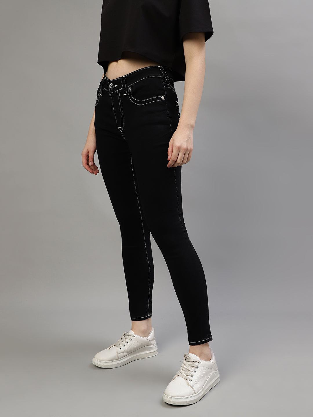 True Religion Women Black Solid Super Skinny Fit Jeans