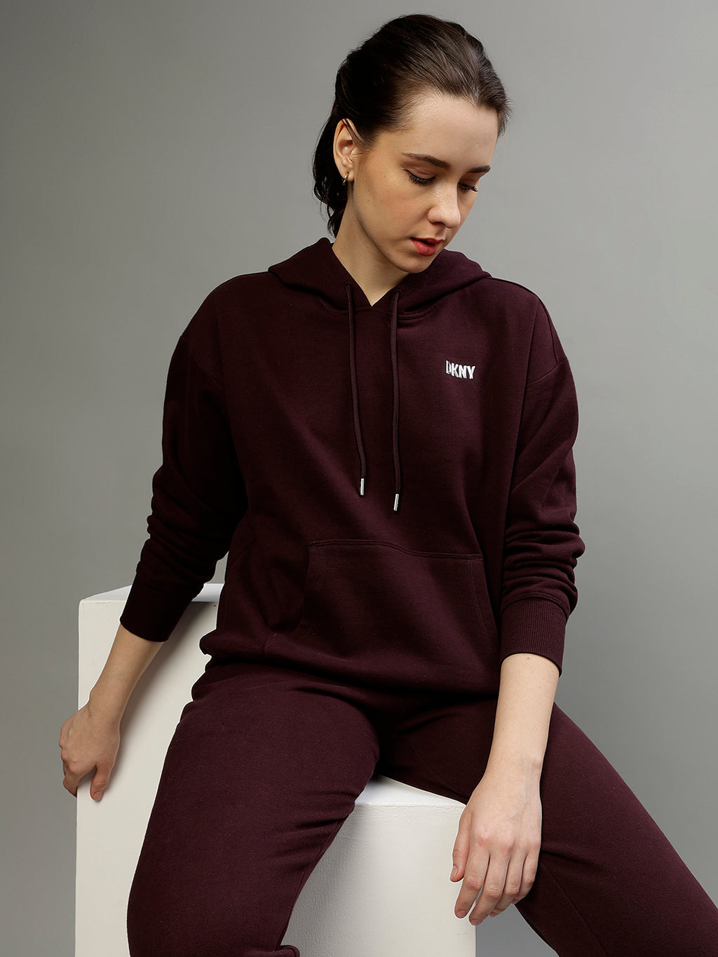 Sweat à Capuche DKNY Active Cool - Marron - Taille M - Occasion Très Bon état - Manches 1/2 - Top BB817