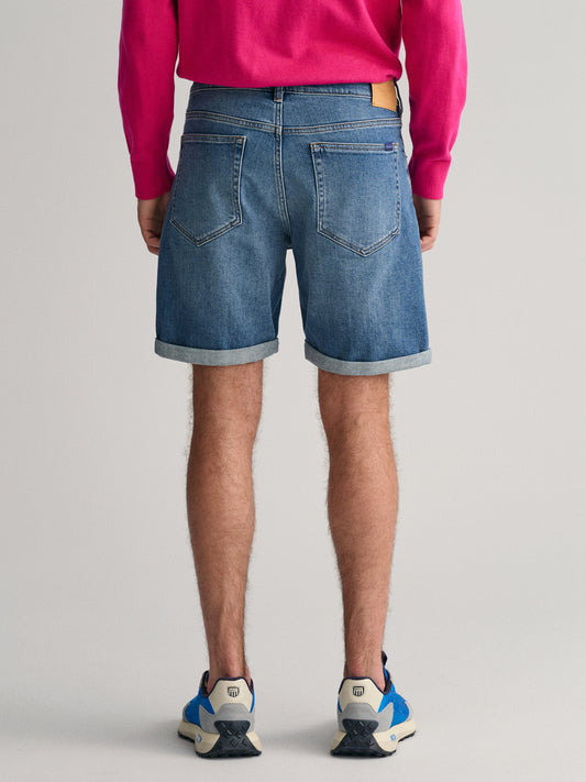 Gant Men Washed Mid-Rise Knee Length Cotton Denim Shorts
