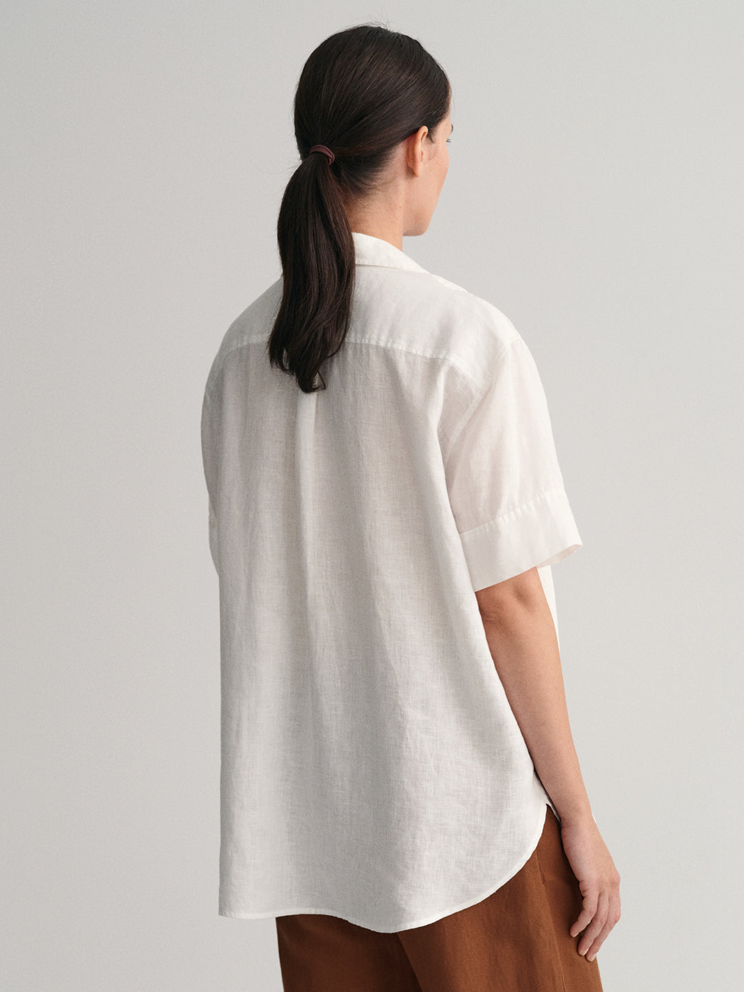 Gant V-Neck Drop-Shoulder Sleeves Linen Top